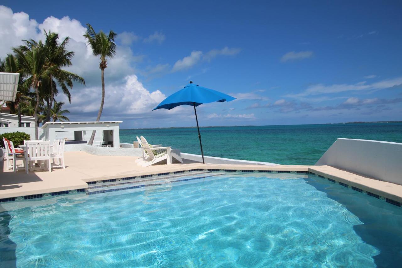 Water'S Edge Villa - Oceanfront With Private Pool Nassau Esterno foto